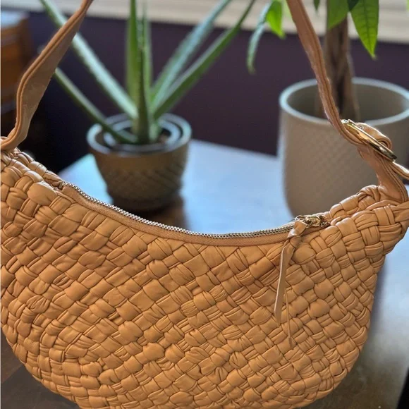 NOT FOR SALE - Picture 6 of 11